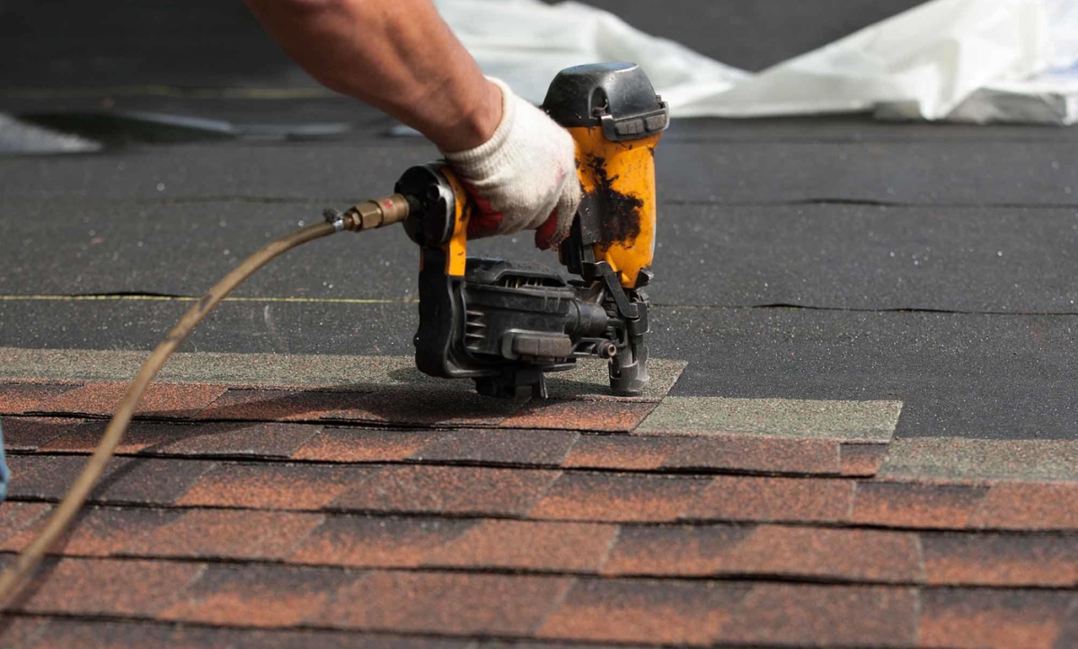 Shingles That Look Like They're Giving Up