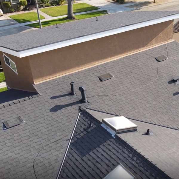Comparing LA-Friendly Roof Materials