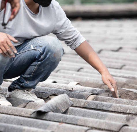 7 Red Flags Roofers Spot