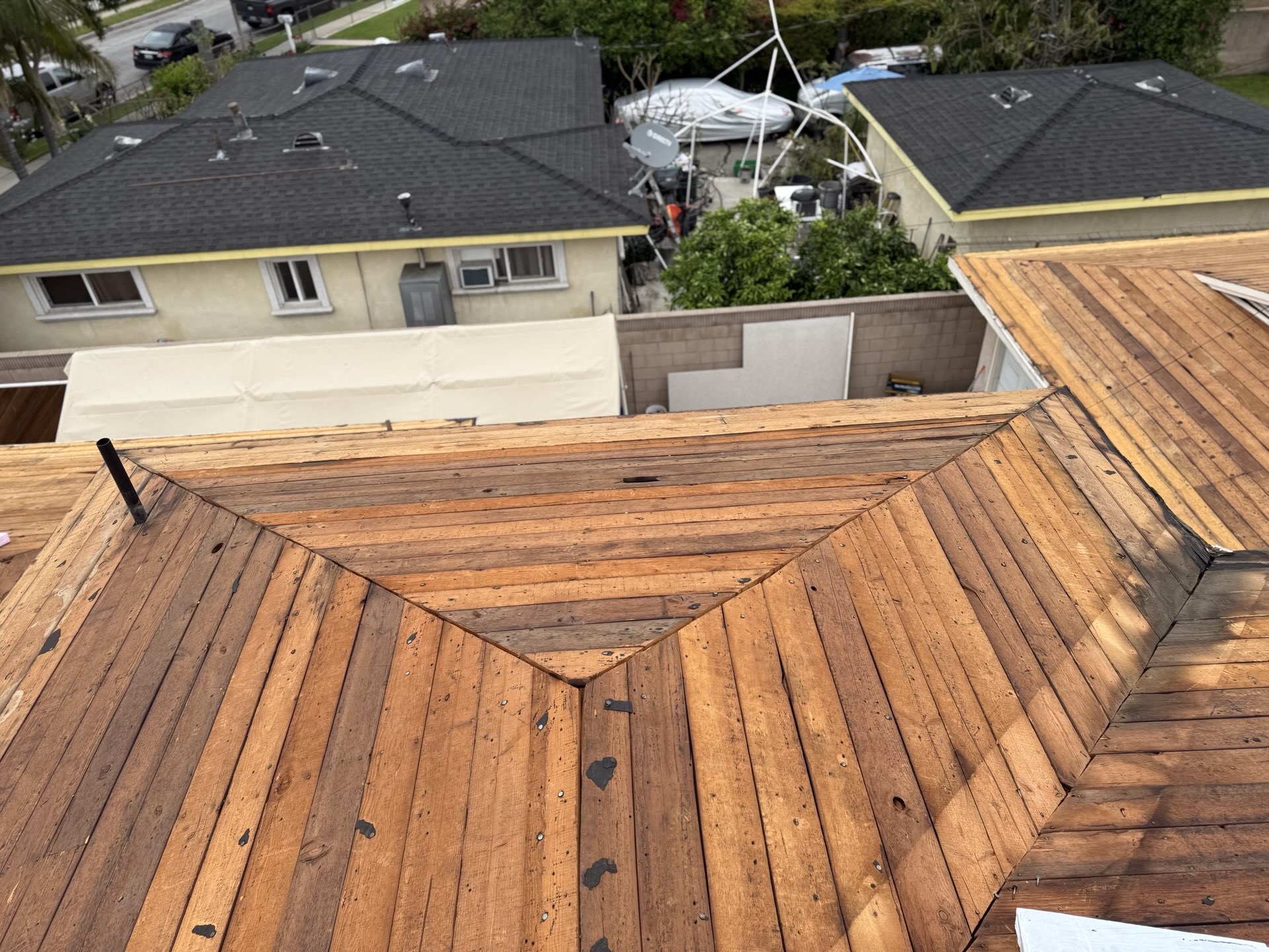 Time to Replace Your Roof in Woodland Hills