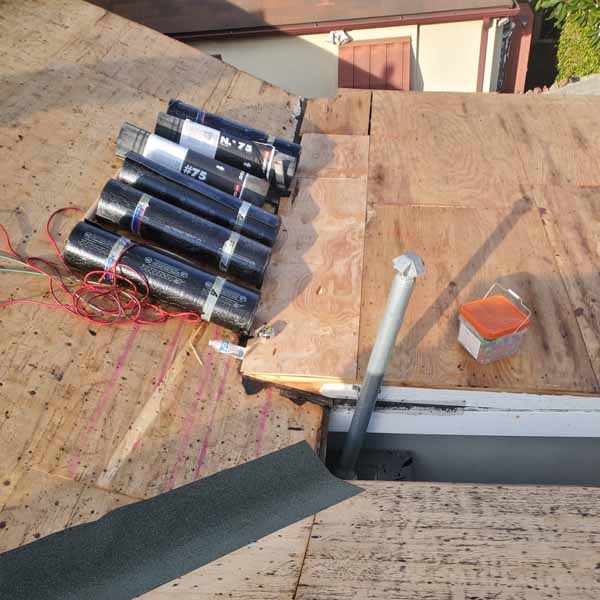 Roofing Materials for Woodland Hills