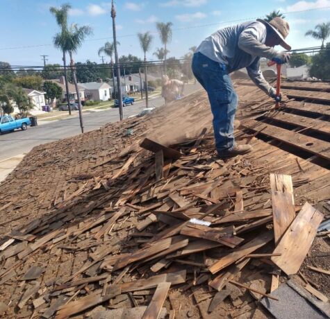 Roofing Mistakes LA Homeowners Regret